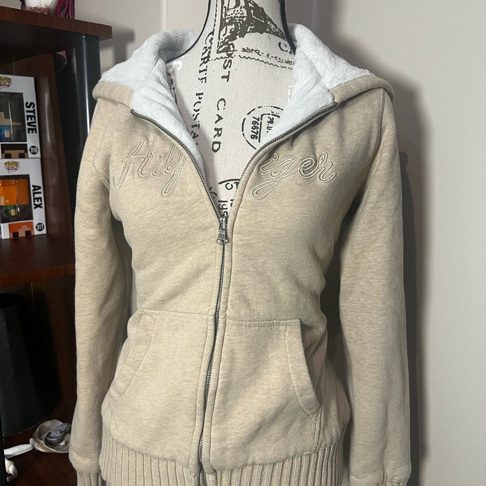 Tommy Hilfiger Women's Cream Zip-Up Teddy Jacket with embroidery